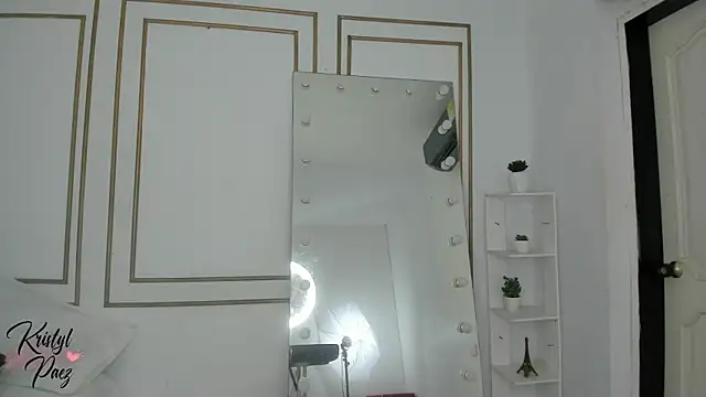 kristyl paez online show from December 2025 07:41:01 PM