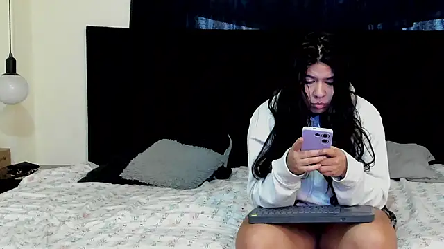 lissandthor13 online show from October 2025 11:22:01 AM