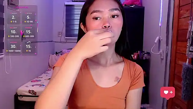 Itsme claire online show from October 2025 01:25:02 AM