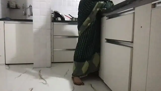 Snapshot of Riyasingh9 chatting on October 2025 02:55:01 AM Riyasingh9 online show from October 2025 02:55:01 AM