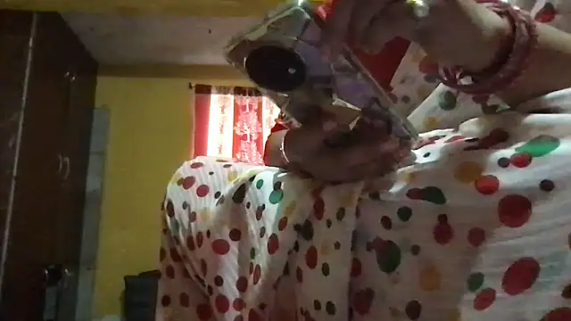 Snapshot of Riyasingh9 chatting on November 2025 03:41:01 AM Riyasingh9 online show from November 2025 03:41:01 AM