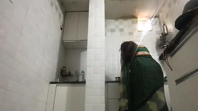 Riyasingh9 online show from February 2026 04:19:02 AM