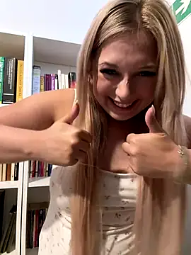 CherryAuroraa online show from September 2025 10:49:02 AM