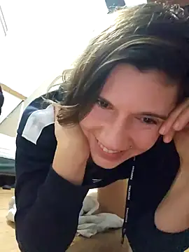 Lina lou4 online show from December 2024 06:41:01 PM