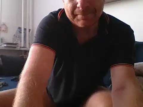 Snapshot of 82liska chatting on October 2025 03:23:02 PM 82liska online show from October 2025 03:23:02 PM