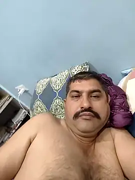 Amandev7 online show from October 2025 11:16:01 PM