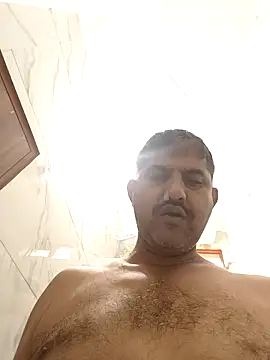 Amandev7 online show from May 2026 04:30:02 AM