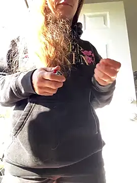 Dakota 02 online show from April 2026 01:44:01 PM