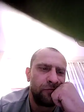 Roman0798 online show from December 2024 05:48:01 PM