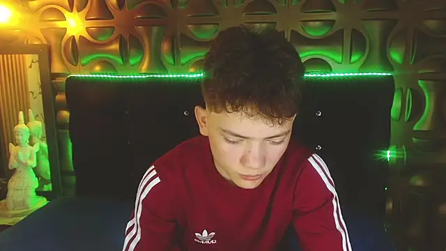 cruz dante online show from April 2026 07:03:02 PM