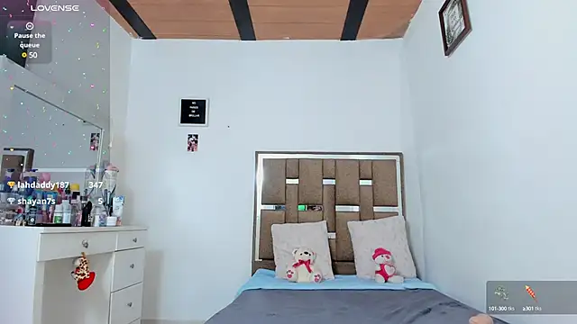 Snapshot of kendall-ewers chatting on March 2025 04:04:01 AM kendall-ewers online show from March 2025 04:04:01 AM