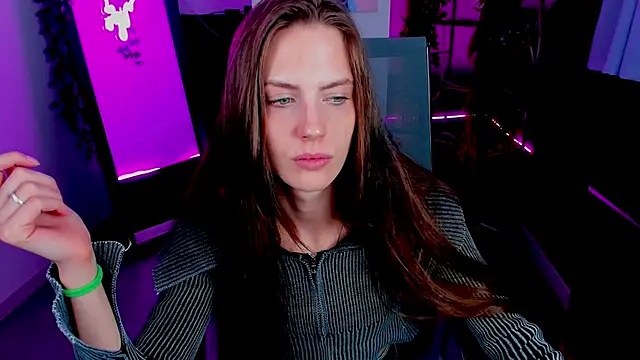 EmilyWilden online show from October 2025 07:52:01 AM