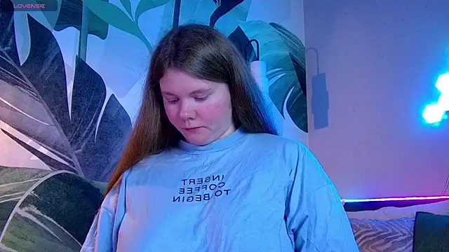 Snapshot of RubyValen chatting on October 2025 01:03:02 AM RubyValen online show from October 2025 01:03:02 AM