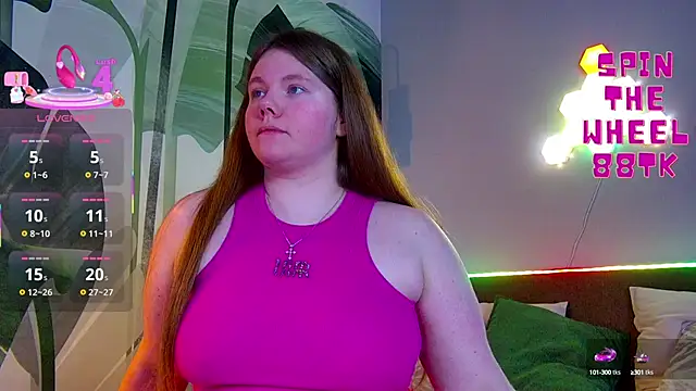 Snapshot of RubyValen chatting on October 2025 12:54:01 AM RubyValen online show from October 2025 12:54:01 AM