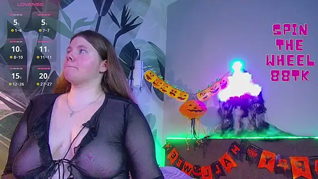 Snapshot of RubyValen chatting on October 2025 01:09:02 AM RubyValen online show from October 2025 01:09:02 AM