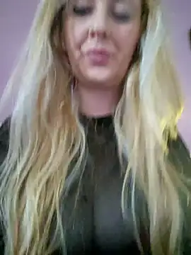 VictoriaMiami online show from February 2026 11:46:02 AM