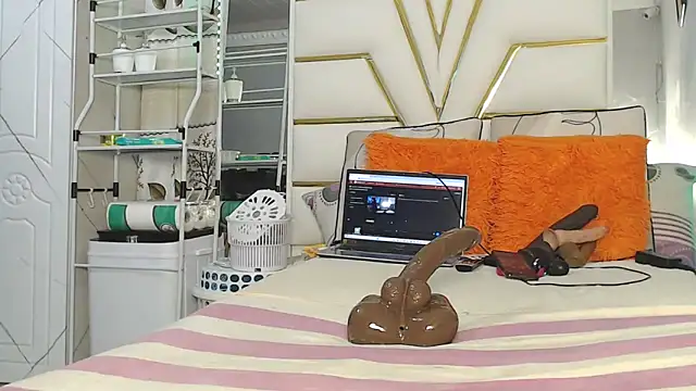 SexyyNana online show from April 2026 02:50:02 AM