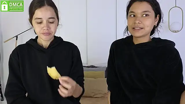 sexychanell 18 online show from February 2026 01:40:01 PM