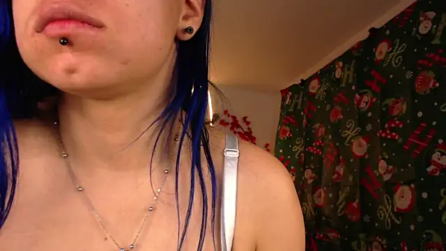 Snapshot of pussytight_pervert chatting on December 2024 12:57:02 AM pussytight pervert online show from December 2024 12:57:02 AM