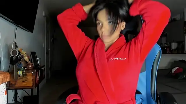 victoriachicas online show from February 2025 11:24:02 AM