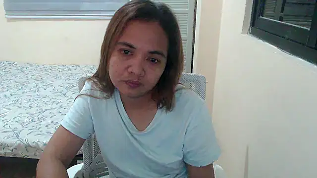 xTheLastVIRGINx online show from October 2025 05:00:01 PM