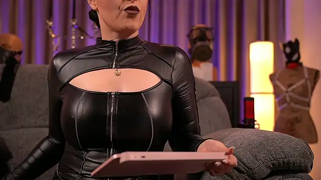 kelly kent online show from December 2024 03:15:02 AM