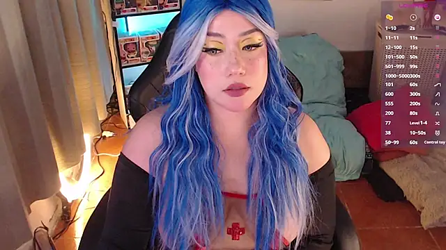 Emmy Ruiz online show from March 2026 02:06:02 AM