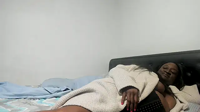 Katiefyi online show from March 2026 02:44:02 AM