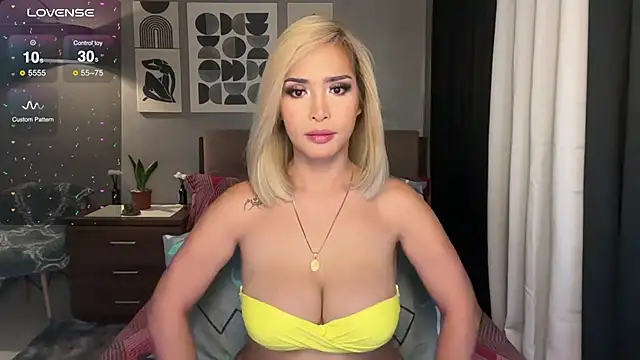 Snapshot of NastyH0tBABEx chatting on February 2025 07:12:02 AM NastyH0tBABEx online show from February 2025 07:12:02 AM