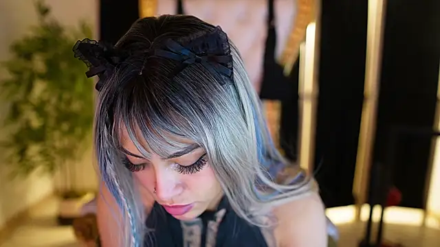 Scarlett collins02 online show from October 2025 01:06:01 AM