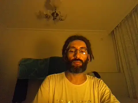 Snapshot of Addicted_Avocado chatting on July 2026 01:22:01 AM Addicted Avocado online show from July 2026 01:22:01 AM