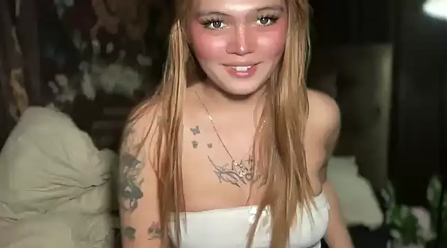 Claire Brooke online show from February 2025 06:35:02 PM