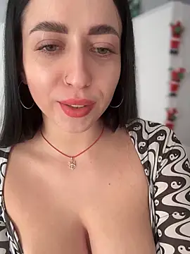 Snapshot of Emylia chatting on January 2025 02:46:01 PM Emylia online show from January 2025 02:46:01 PM