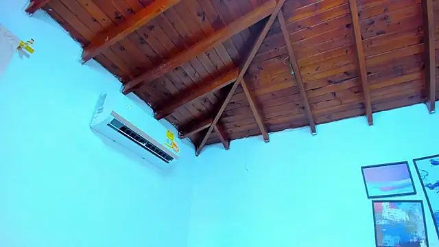 Gretta Queen online show from November 2025 06:12:01 PM