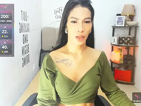 Trixie Mattel21 online show from March 2026 12:46:02 AM