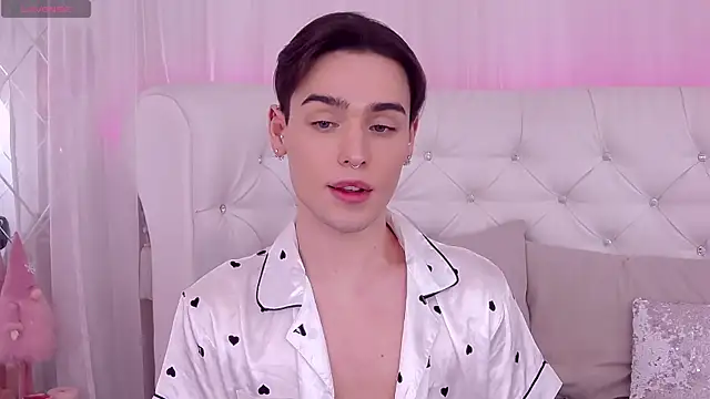 Snapshot of RobbyCharming chatting on January 2025 01:52:02 AM RobbyCharming online show from January 2025 01:52:02 AM