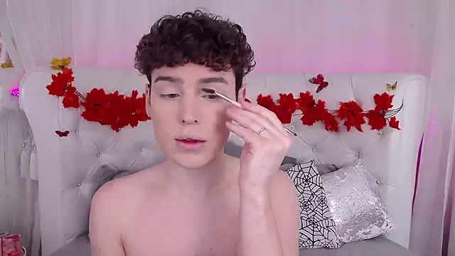 RobbyCharming online show from October 2025 03:34:01 AM