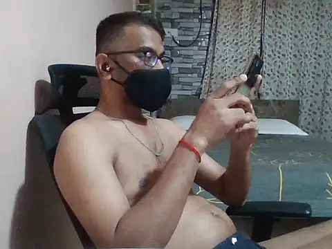 Snapshot of sexx4 chatting on May 2026 10:40:02 PM sexx4 online show from May 2026 10:40:02 PM