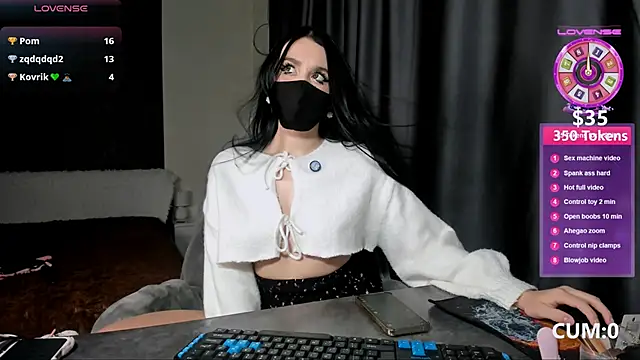 ariel aspen online show from March 2026 09:33:01 PM