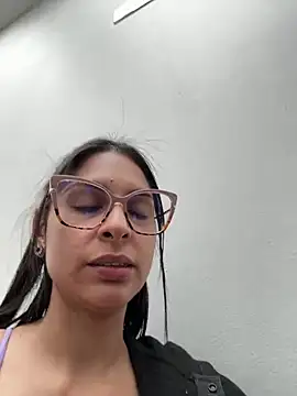 Snapshot of charlotte_stevenss_ chatting on January 2025 06:38:01 PM charlotte stevenss online show from January 2025 06:38:01 PM