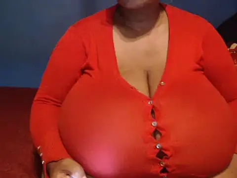 Snapshot of CUTEFIRMMELONSS chatting on January 2025 09:40:01 PM CUTEFIRMMELONSS online show from January 2025 09:40:01 PM