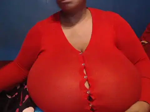 Snapshot of CUTEFIRMMELONSS chatting on February 2025 03:56:02 AM CUTEFIRMMELONSS online show from February 2025 03:56:02 AM
