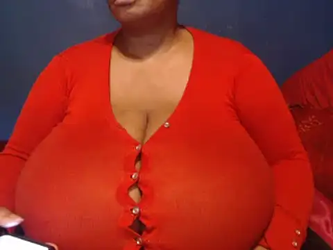 Snapshot of CUTEFIRMMELONSS chatting on February 2025 07:15:02 PM CUTEFIRMMELONSS online show from February 2025 07:15:02 PM
