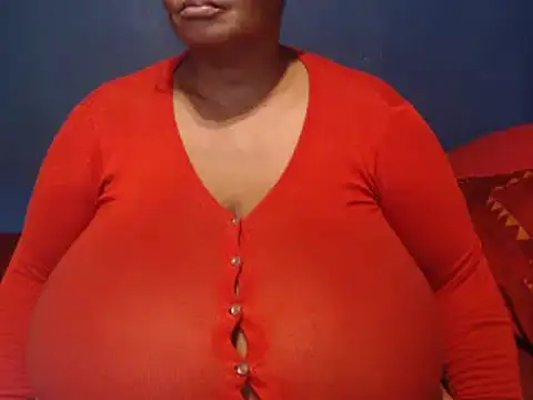 Snapshot of CUTEFIRMMELONSS chatting on March 2025 09:11:02 PM CUTEFIRMMELONSS online show from March 2025 09:11:02 PM