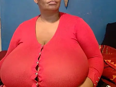 Snapshot of CUTEFIRMMELONSS chatting on March 2025 08:32:02 PM CUTEFIRMMELONSS online show from March 2025 08:32:02 PM
