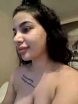 Snapshot of Samira30 chatting on December 2024 09:11:01 AM Samira30 online show from December 2024 09:11:01 AM