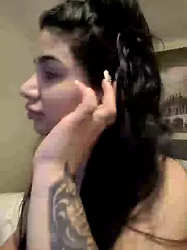 Snapshot of Samira30 chatting on January 2025 08:25:01 AM Samira30 online show from January 2025 08:25:01 AM