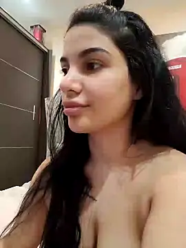 Snapshot of Samira30 chatting on March 2025 11:23:01 AM Samira30 online show from March 2025 11:23:01 AM