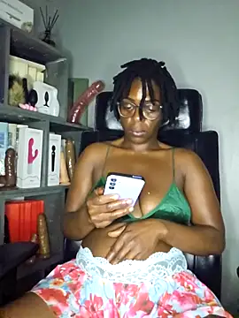 Shaniko89 online show from March 2026 02:04:02 AM