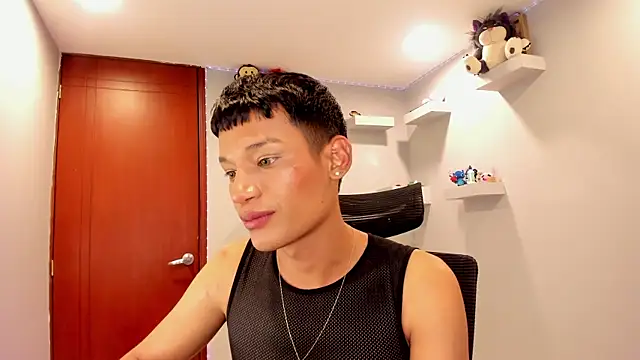 nicky moo online show from July 2026 10:26:01 PM